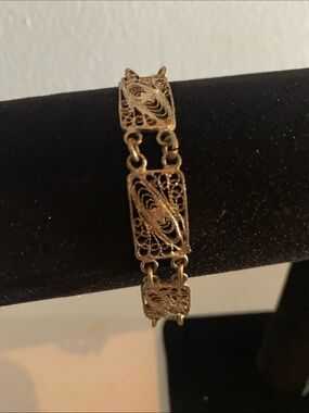 Gold Filigree Link Bracelet - Women's Jewelry